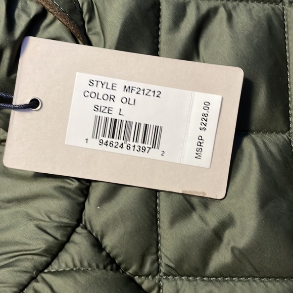 Peter Millar Womens Puffer - Picture 3 of 3